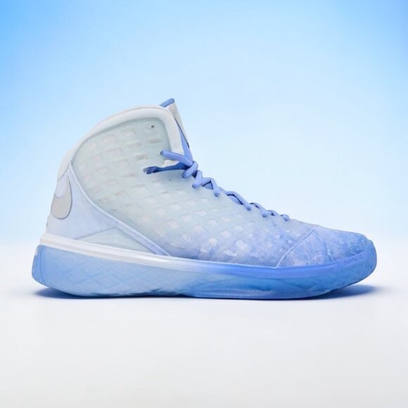 Nike Kobe 3 Protro \'Christmas\' Mens Basketball Shoe Royal Pulse/White IQ5338 400 main image 6